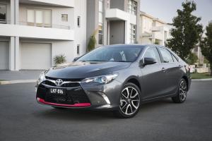 Toyota Camry Atara SX '2016